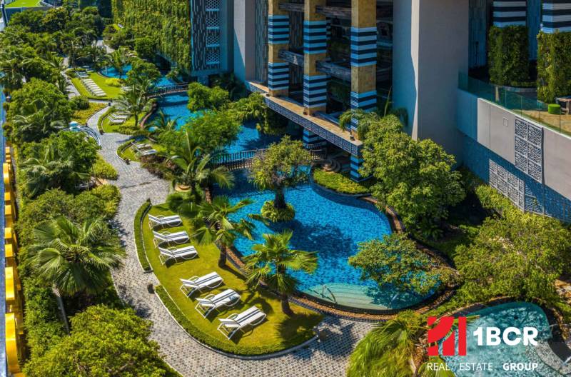 THE RIVIERA JOMTIEN PATTAYA