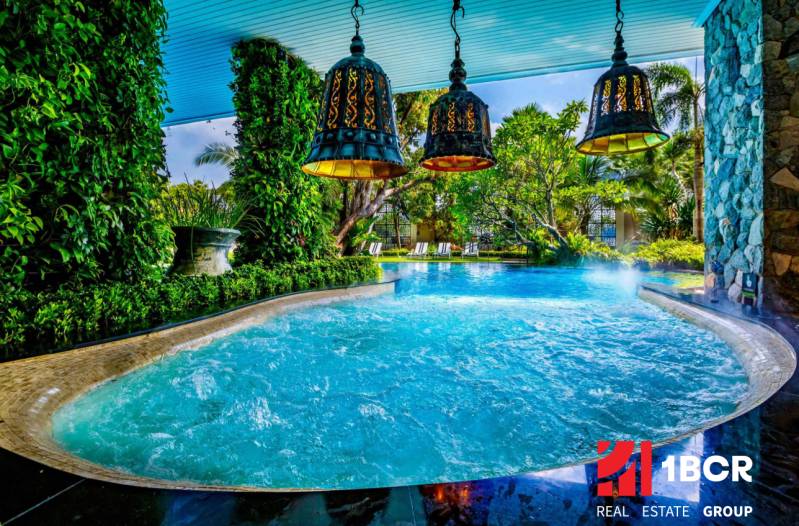 THE RIVIERA JOMTIEN PATTAYA