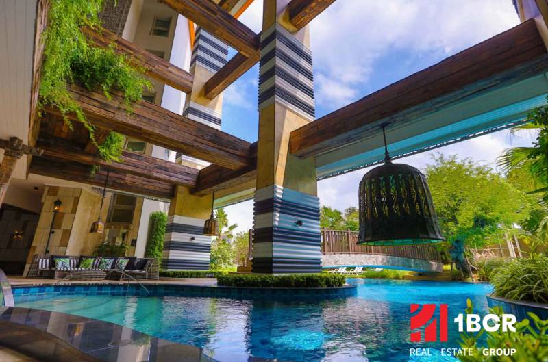 THE RIVIERA JOMTIEN PATTAYA