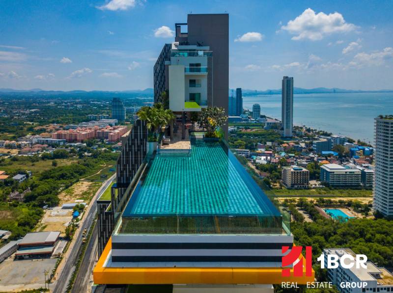 THE RIVIERA JOMTIEN PATTAYA